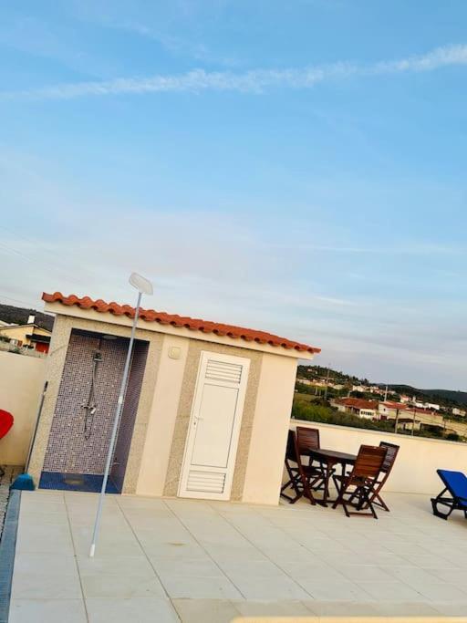הוילה Torre de Dona Chama Reis House מראה חיצוני תמונה